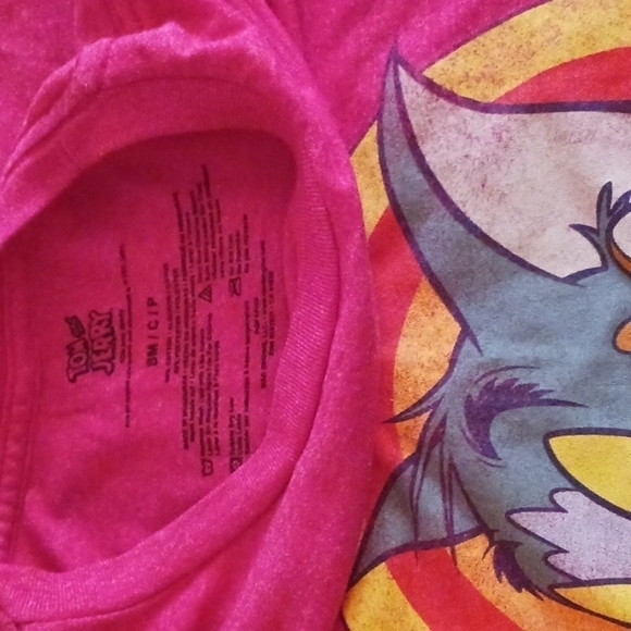 Tom And Jerry Red Tee - Picture 3 of 4